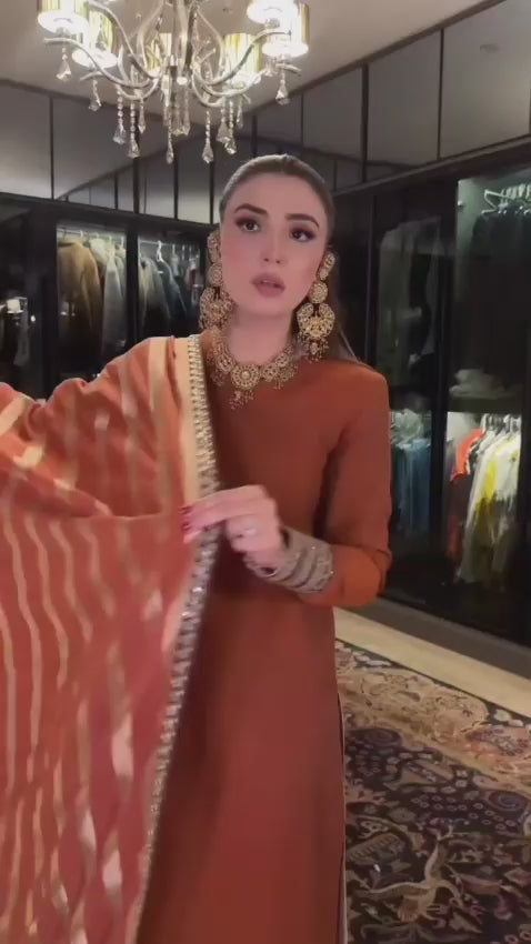 ✨ KHAADI SILK LUXURY EDITION 2K26 ✨
👑 Premium Shamose Silk 3PC — Ready to Wear Elegance 😍