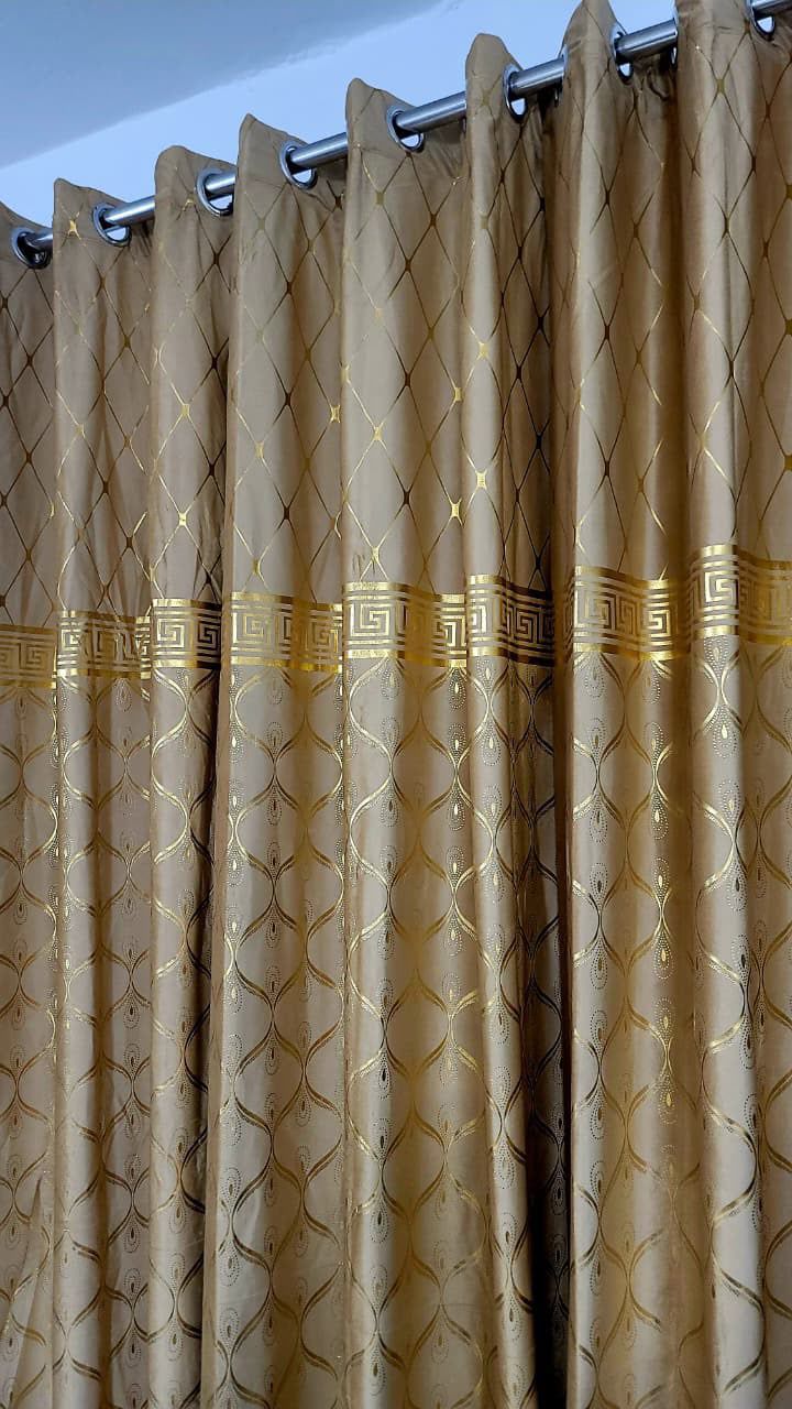 🍂 Premium Cozy Soft Velvet Curtains | 9 Ft Length | Ready To Hang | 10 Rings | Multiple Colors | Pair Rs. 5000 🍂
