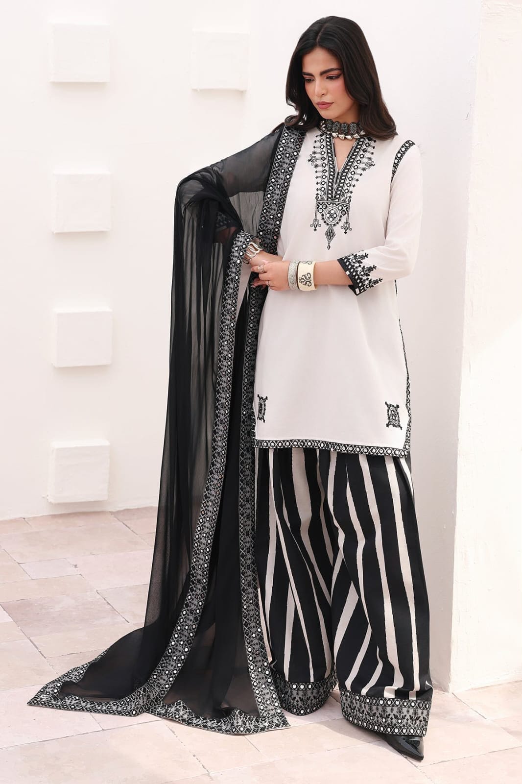 🔥 Charizma Silk Volume 2026 — Luxury Embroidered 3PC Shamose Silk Collection 🔥