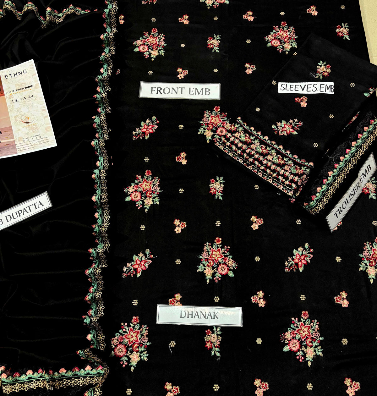✨ BATIK PREMIUM AIR-JET DHANAK 3PC EMBROIDERED WINTER SUIT | WINTER COLLECTION 2026-27 | D# A-44