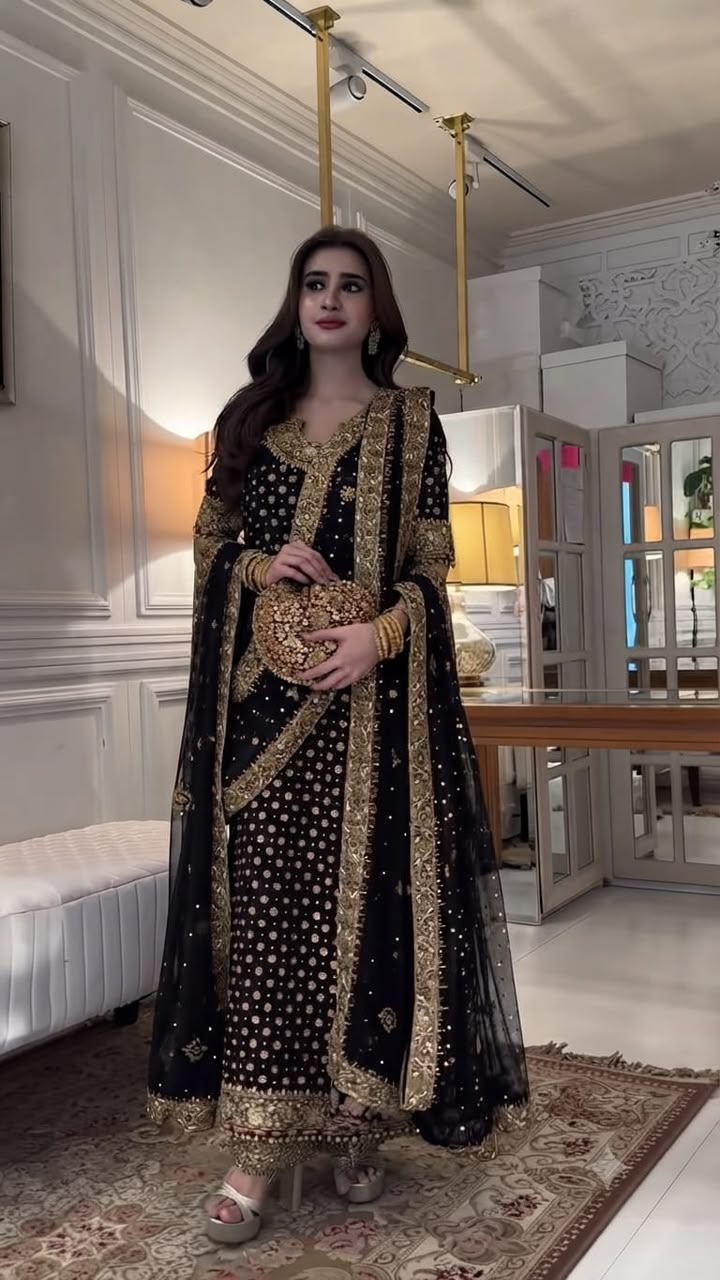 Haris Shakeel Addawork Formal Wedding Collection-Aisha Margenta*