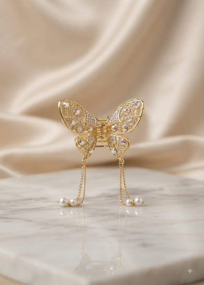 Elegant Butterfly Crystal Hair Catcher with Pearl Tassels – Stylish & Trendy Hair Clip for Women