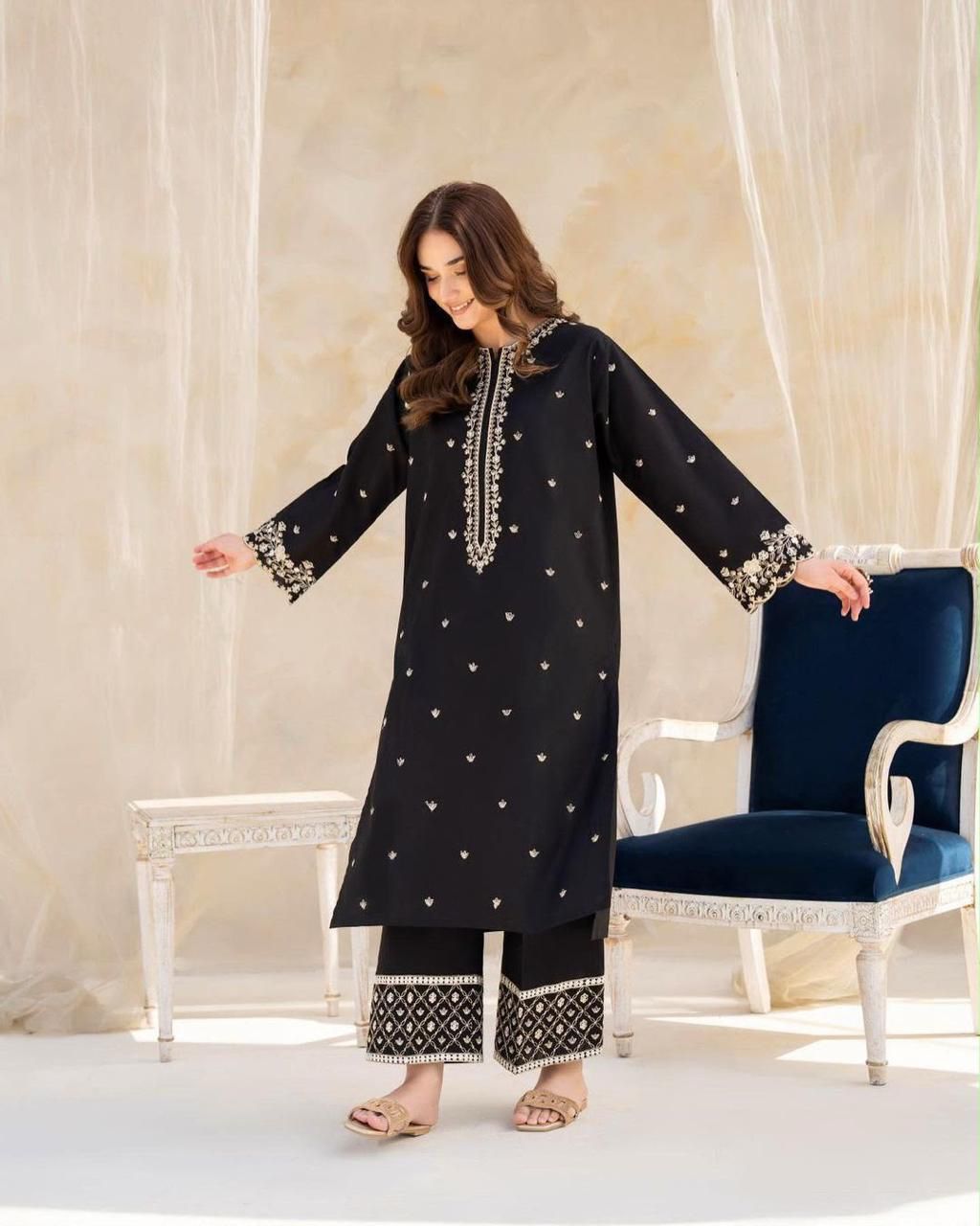 🔥 Mega Sale – Premium Lawn 2PC Unstiched Suit 🔥
✨ Heavy Embroidered Neck
✨ Beautiful Embroidered Sleeves
✨ Embroidered Trouser
💎 Premium Lawn Fabric
💰 Special Sale Price: Rs. 4000/-