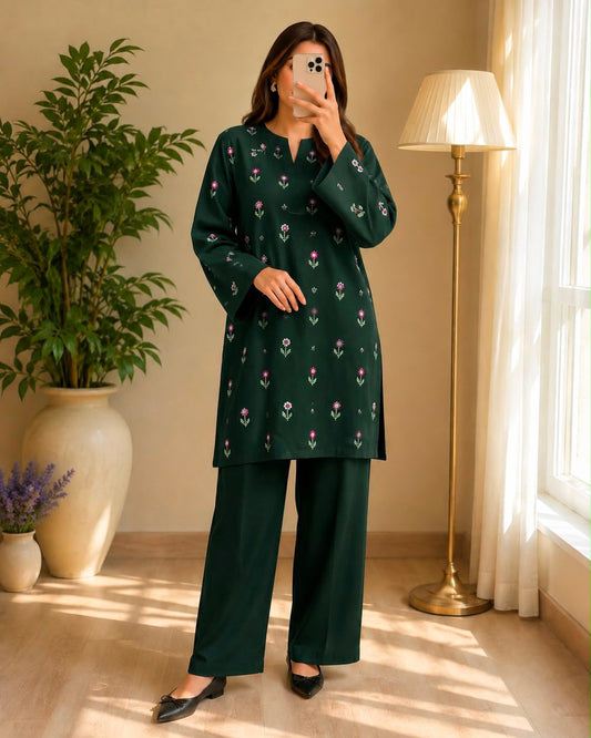 ✨ URGE PREMIUM DHANAK 2PC Unstiched Suit | WINTER COLLECTION 2026 ✨
🔥 FULLY EMBROIDERED LUXURY EDITION 🔥
💎 Premium Dhanak • Elegant Embroidery • Winter Elegance
💰 Wholesale Price: Rs. 3250/- Only
