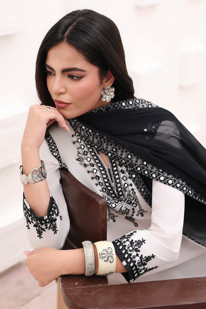 🔥 Charizma Silk Volume 2026 — Luxury Embroidered 3PC Shamose Silk Collection 🔥