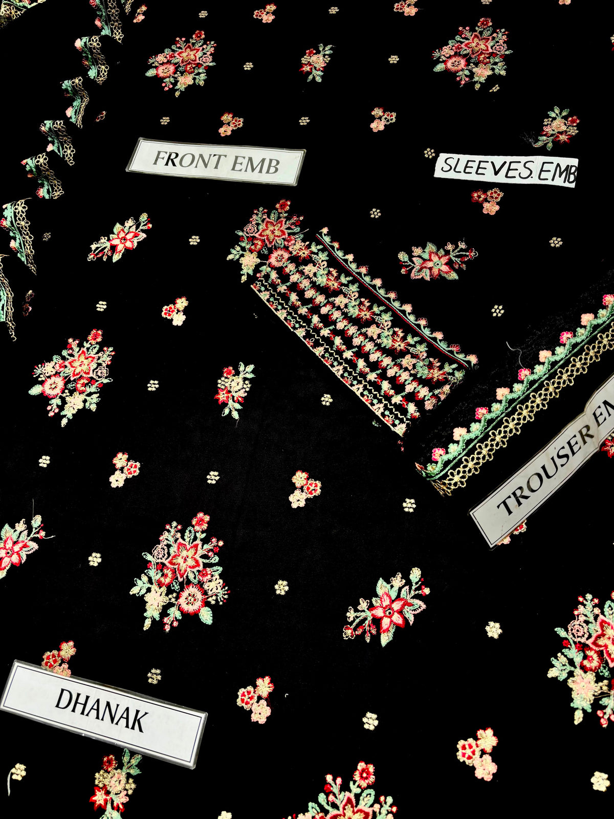 ✨ BATIK PREMIUM AIR-JET DHANAK 3PC EMBROIDERED WINTER SUIT | WINTER COLLECTION 2026-27 | D# A-44