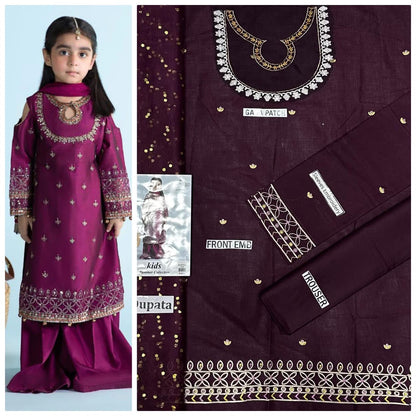 Kids 3-Piece Embroidered Lawn Suit with Net Dupatta & Stylish Patches